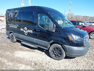 2017 Ford Transit-350, VIN 1FBAX2CG2HKA72990. Фото 1 з 6 з аукціону IAAI. Каталог авто зі США OpenDataCar.