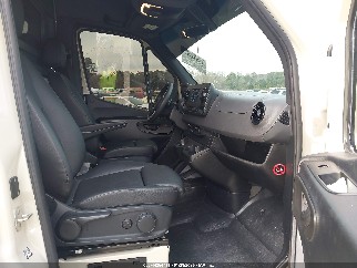 2024 Mercedes-benz Sprinter, VIN W1Y4NDHY9RT187928. Photo 5 of 6 from IAAI auction. OpenDataCar US salvage catalog.
