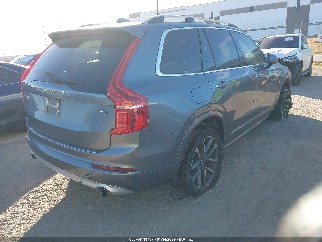 2018 Volvo XC90, VIN YV4102CK5J1341349. Фото 4 з 6 з аукціону IAAI. Каталог авто зі США OpenDataCar.