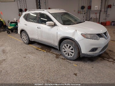 2014 Nissan Rogue Sport, VIN 5N1AT2MT7EC840032. Фото 1 из 6 с аукциона IAAI. Каталог авто из США OpenDataCar.
