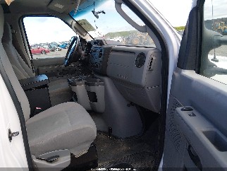 2012 Ford E-250, VIN 1FTNE2EW6CDA98254. Zdjęcie 5 z 6 z aukcji IAAI. Katalog aut z USA OpenDataCar.