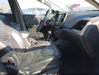 2015 Jeep Cherokee, VIN 1C4PJMDS2FW552314. Фото 5 з 6 з аукціону IAAI. Каталог авто зі США OpenDataCar.