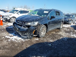 2019 Chrysler Pacifica, VIN 2C4RC1BG8KR721402. Фото 2 з 6 з аукціону IAAI. Каталог авто зі США OpenDataCar.