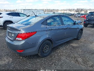 2015 Hyundai Accent, VIN KMHCT4AE9FU896964. Фото 4 з 6 з аукціону IAAI. Каталог авто зі США OpenDataCar.