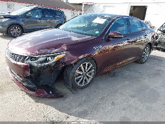 2019 Kia Optima, VIN 5XXGT4L39KG321295. Фото 2 з 6 з аукціону IAAI. Каталог авто зі США OpenDataCar.