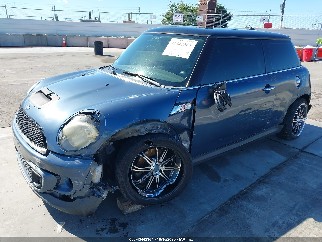2011 Mini Cooper, VIN WMWSV3C58BTY21302. Фото 2 з 6 з аукціону IAAI. Каталог авто зі США OpenDataCar.