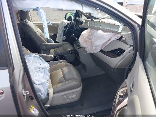 2015 Toyota Sienna, VIN 5TDYK3DC7FS575902. Фото 5 з 6 з аукціону IAAI. Каталог авто зі США OpenDataCar.