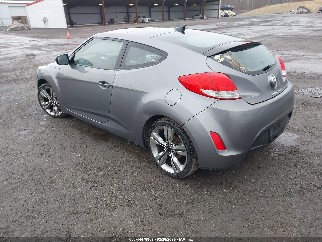 2012 Hyundai Veloster, VIN KMHTC6AD9CU064717. Фото 3 з 6 з аукціону IAAI. Каталог авто зі США OpenDataCar.
