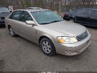 2002 Toyota Avalon, VIN 4T1BF28B12U250704. Фото 1 з 6 з аукціону IAAI. Каталог авто зі США OpenDataCar.