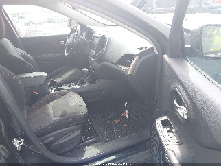 2015 Jeep Cherokee, VIN 1C4PJMCSXFW522107. Фото 5 з 6 з аукціону IAAI. Каталог авто зі США OpenDataCar.