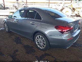2021 Mercedes-benz A-Class, VIN W1K3G4EB2MJ263817. Фото 3 из 6 с аукциона IAAI. Каталог авто из США OpenDataCar.