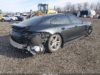 2017 Porsche Panamera, VIN WP0AB2A70HL122499. Фото 4 з 6 з аукціону IAAI. Каталог авто зі США OpenDataCar.