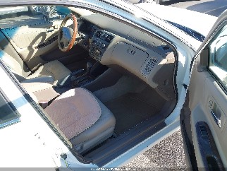 2000 Honda Accord, VIN JHMCG6600YC025718. Фото 5 з 6 з аукціону IAAI. Каталог авто зі США OpenDataCar.