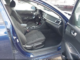 2019 Kia Optima, VIN 5XXGT4L36KG304728. Фото 5 з 6 з аукціону IAAI. Каталог авто зі США OpenDataCar.