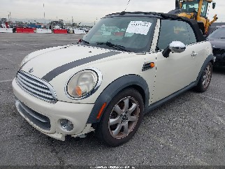 2011 Mini Cooper, VIN WMWZN3C5XBTZ89425. Zdjęcie 2 z 6 z aukcji IAAI. Katalog aut z USA OpenDataCar.
