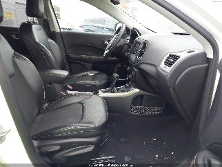 2021 Jeep Compass, VIN 3C4NJDBB9MT516536. Фото 5 з 6 з аукціону IAAI. Каталог авто зі США OpenDataCar.