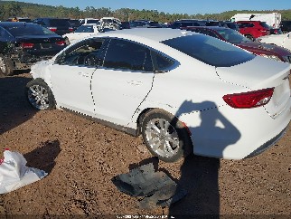 2015 Chrysler 200, VIN 1C3CCCAB5FN669595. Фото 3 з 6 з аукціону IAAI. Каталог авто зі США OpenDataCar.