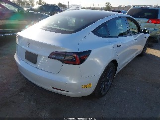 2022 Tesla Model 3, VIN 5YJ3E1EA0NF147904. Фото 4 з 6 з аукціону IAAI. Каталог авто зі США OpenDataCar.