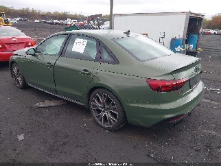 2024 Audi S4, VIN WAUB4AF4XRA016868. Фото 3 из 6 с аукциона IAAI. Каталог авто из США OpenDataCar.