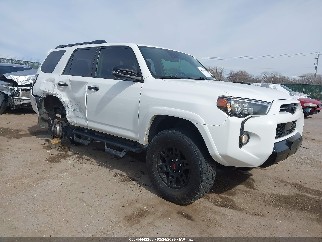 2020 Toyota 4Runner, VIN JTEBU5JR1L5812756. Zdjęcie 1 z 6 z aukcji IAAI. Katalog aut z USA OpenDataCar.