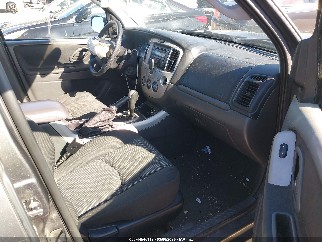 2006 Mazda Tribute, VIN 4F2YZ94126KM00817. Фото 5 из 6 с аукциона IAAI. Каталог авто из США OpenDataCar.