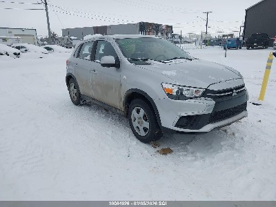 2018 Mitsubishi RVR, VIN JA4AH3AU5JU600548. Фото 1 з 6 з аукціону IAAI. Каталог авто зі США OpenDataCar.