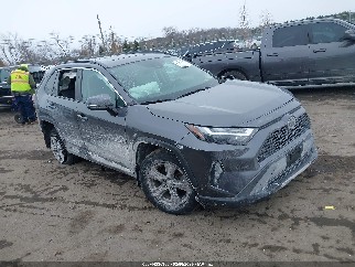 2022 Toyota RAV4, VIN 2T3P1RFV1NC292958. Фото 1 з 6 з аукціону IAAI. Каталог авто зі США OpenDataCar.