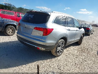 2017 Honda Pilot, VIN 5FNYF6H08HB017442. Фото 4 из 6 с аукциона IAAI. Каталог авто из США OpenDataCar.