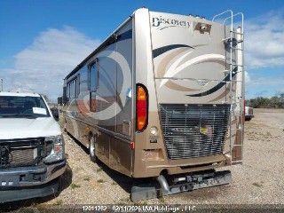 2007 Freightliner Chassis, VIN 4UZACJDC27CY77874. Zdjęcie 4 z 6 z aukcji IAAI. Katalog aut z USA OpenDataCar.