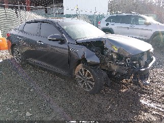 2019 Kia Optima, VIN 5XXGT4L31KG299938. Фото 1 из 6 с аукциона IAAI. Каталог авто из США OpenDataCar.