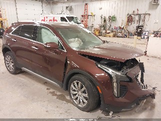 2022 Cadillac XT4, VIN 1GYFZDR47NF111043. Фото 1 з 6 з аукціону IAAI. Каталог авто зі США OpenDataCar.