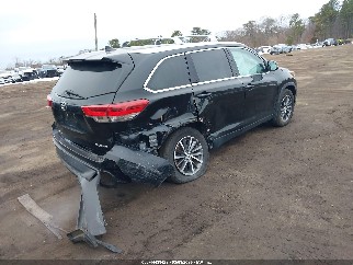 2019 Toyota Highlander, VIN 5TDJZRFH6KS611419. Фото 4 з 6 з аукціону IAAI. Каталог авто зі США OpenDataCar.