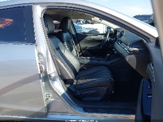 2018 Mazda 6, VIN JM1GL1VM1J1302240. Фото 5 з 6 з аукціону IAAI. Каталог авто зі США OpenDataCar.