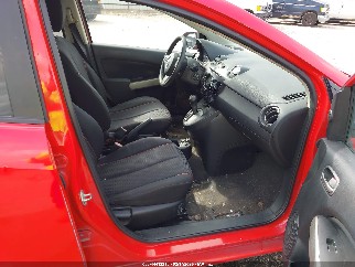 2012 Mazda 2, VIN JM1DE1LZ9C0136652. Фото 5 з 6 з аукціону IAAI. Каталог авто зі США OpenDataCar.