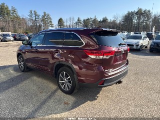 2018 Toyota Highlander, VIN 5TDJZRFH2JS823121. Фото 3 з 6 з аукціону IAAI. Каталог авто зі США OpenDataCar.