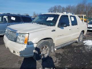 2002 Cadillac Escalade EXT, VIN 3GYEK63N42G212337. Фото 2 из 6 с аукциона IAAI. Каталог авто из США OpenDataCar.