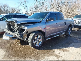 2019 Ram 1500, VIN 1C6RR7TT2KS695706. Фото 2 з 6 з аукціону IAAI. Каталог авто зі США OpenDataCar.