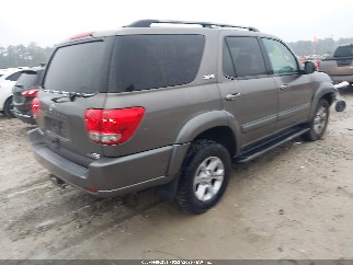 2005 Toyota Sequoia, VIN 5TDZT34A35S262215. Photo 4 of 6 from IAAI auction. OpenDataCar US salvage catalog.