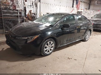 2022 Toyota Corolla, VIN 5YFEPMAE3NP318968. Фото 2 з 6 з аукціону IAAI. Каталог авто зі США OpenDataCar.