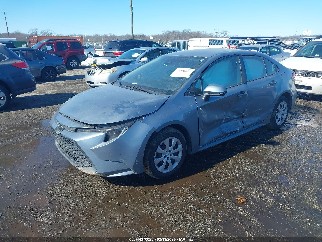 2021 Toyota Corolla, VIN 5YFEPMAE3MP217184. Фото 2 з 6 з аукціону IAAI. Каталог авто зі США OpenDataCar.
