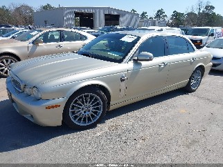 2008 Jaguar XJ-Series, VIN SAJWA79B38SH20739. Фото 2 з 6 з аукціону IAAI. Каталог авто зі США OpenDataCar.
