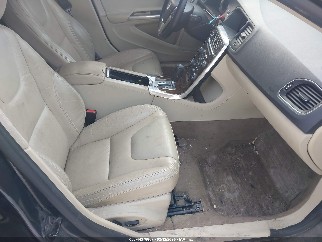 2012 Volvo S60, VIN YV1902FH4C2077599. Фото 5 з 6 з аукціону IAAI. Каталог авто зі США OpenDataCar.