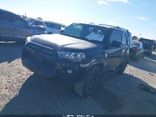 2021 Toyota 4Runner, VIN JTEFU5JR2M5250496. Фото 2 з 6 з аукціону IAAI. Каталог авто зі США OpenDataCar.