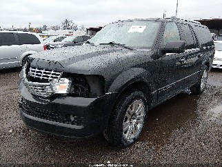 2014 Lincoln Navigator, VIN 5LMJJ3J59EEL06534. Zdjęcie 2 z 6 z aukcji IAAI. Katalog aut z USA OpenDataCar.