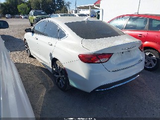 2016 Chrysler 200, VIN 1C3CCCCB2GN189870. Фото 3 из 6 с аукциона IAAI. Каталог авто из США OpenDataCar.