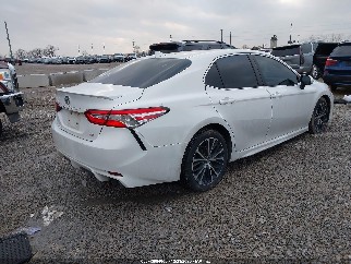 2020 Toyota Camry, VIN 4T1G11AK4LU351049. Zdjęcie 4 z 6 z aukcji IAAI. Katalog aut z USA OpenDataCar.