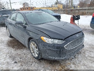 2019 Ford Fusion, VIN 3FA6P0LU8KR166800. Фото 1 з 6 з аукціону IAAI. Каталог авто зі США OpenDataCar.