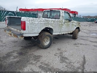 1996 Ford F-150 Lightning, VIN 1FTEF15N5TNA09511. Фото 4 из 6 с аукциона IAAI. Каталог авто из США OpenDataCar.