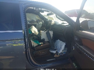 2023 Ford Expedition, VIN 1FMJK1P89PEA26900. Фото 5 из 6 с аукциона IAAI. Каталог авто из США OpenDataCar.