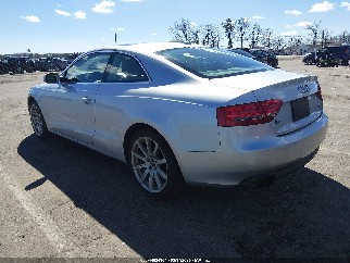 2011 Audi A5, VIN WAUVFAFR7BA034933. Фото 3 з 6 з аукціону IAAI. Каталог авто зі США OpenDataCar.